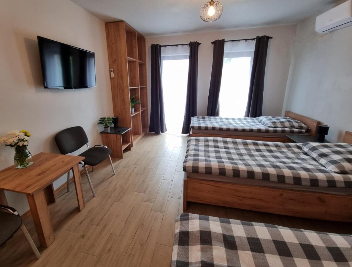 Pokoje Pod Wietrznia Kielce Buitenkant foto